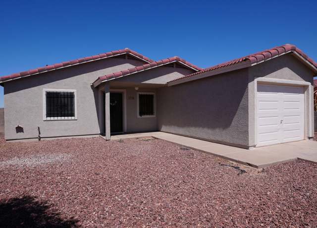 Property at 110 S Picacho Heights Rd, Eloy, AZ 85131, 3 beds, 2 baths