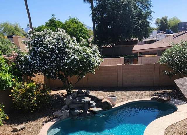 Property at 4902 E Sunnyside Dr, Scottsdale, AZ 85254, 5 beds, 3.5 baths