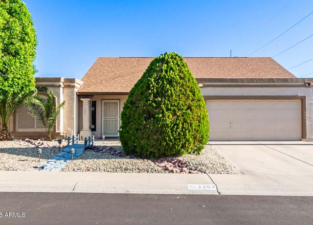 Property at 1207 E Sequoia Dr, Phoenix, AZ 85024, 3 beds, 2 baths