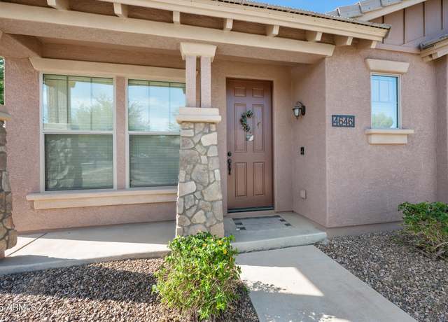 Property at 4646 E Maplewood St, Gilbert, AZ 85297, 3 beds, 2.5 baths