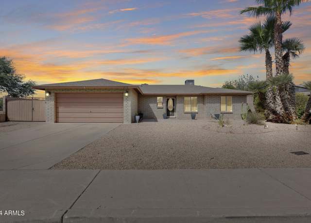 Property at 5816 E Acoma Dr, Scottsdale, AZ 85254, 3 beds, 2 baths