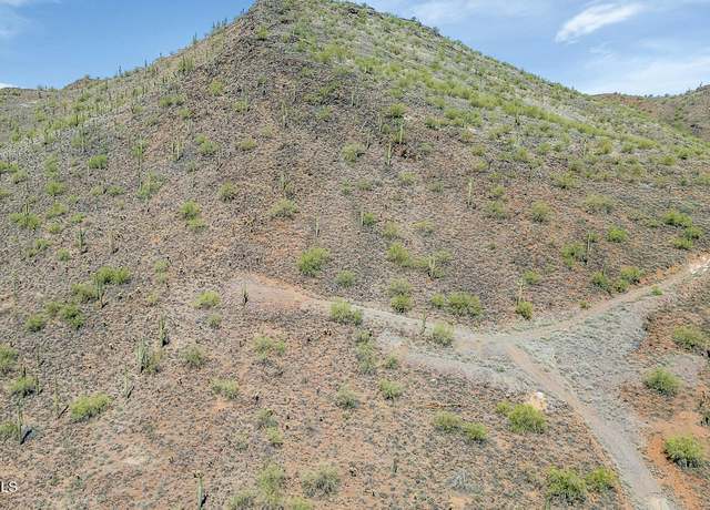 Property at 18XX W Sentinel Rock Rd #2, Phoenix, AZ 85086