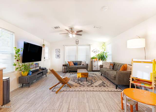 Property at 10810 N 91st Ave #53, Peoria, AZ 85345, 2 beds, 1 bath