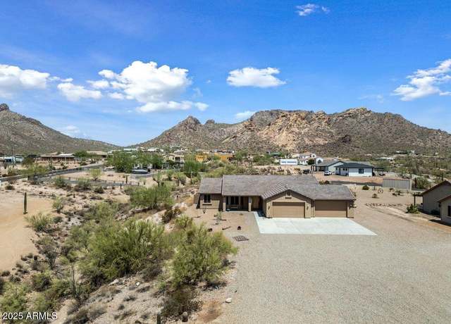 Property at 86 E Moon Vis, Apache Junction, AZ 85119, 4 beds, 2 baths