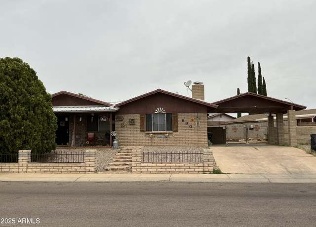 Property at 890 Palo Verde Dr, Sierra Vista, AZ 85635, 3 beds, 2 baths