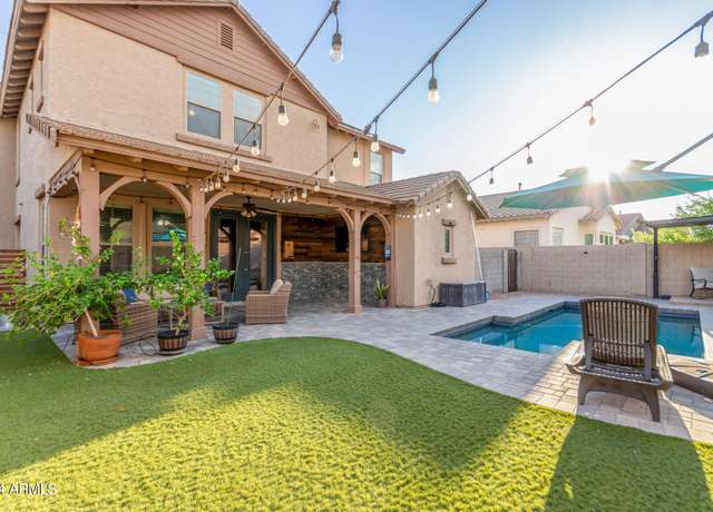 Property at 15402 W Old Oak Ln, Surprise, AZ 85379, 4 beds, 2.5 baths