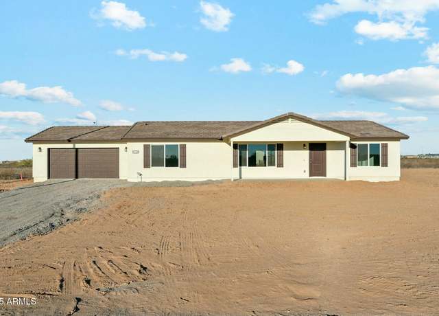 Property at 22375 S Manzanilla Rd, Buckeye, AZ 85326, 3 beds, 2 baths