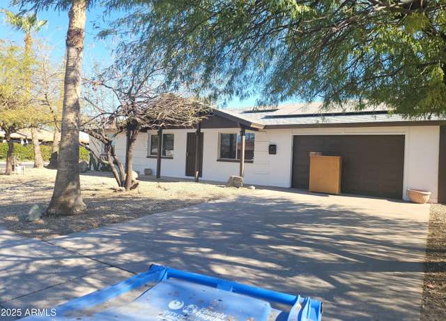 Property at 13839 N 33rd St, Phoenix, AZ 85032, 3 beds, 2 baths