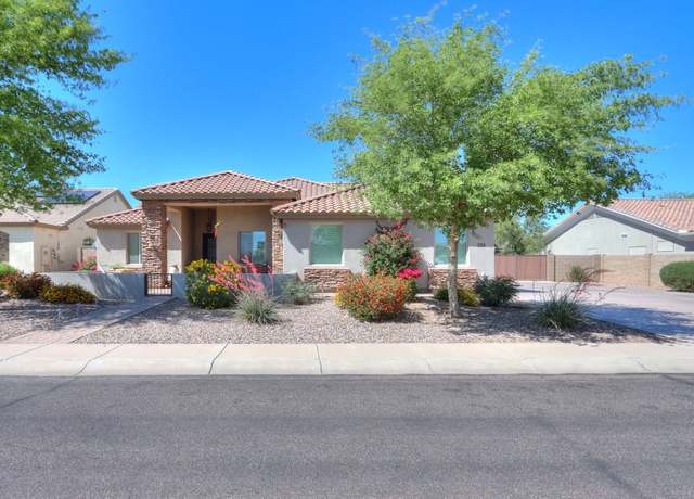 Property at 226 W Crimson Sky Ct, Casa Grande, AZ 85122, 3 beds, 2.5 baths