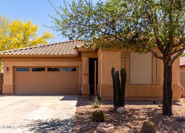 Property at 5401 S Dove Holw, Buckeye, AZ 85326, 3 beds, 2 baths