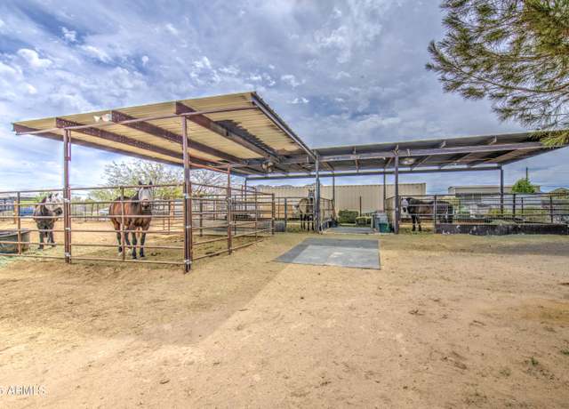 Property at 25907 S 198th St, Queen Creek, AZ 85142, 4 beds, 2 baths