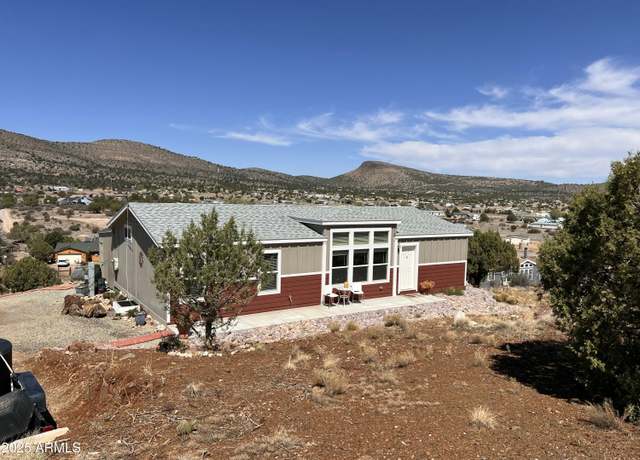 Property at 2215 N Smoki Trl, Chino Valley, AZ 86323, 3 beds, 2 baths