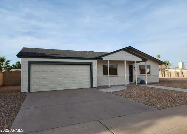 Property at 8450 E Indianola Ave, Scottsdale, AZ 85251, 3 beds, 2 baths