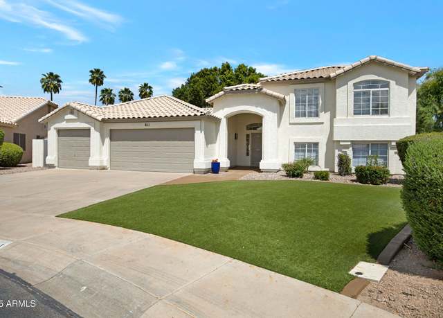 Property at 811 S Pearl Dr, Gilbert, AZ 85233, 4 beds, 3 baths