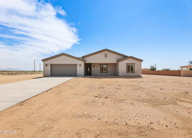 Property at 6897 W Appaloosa Trl, Coolidge, AZ 85128, 4 beds, 2.5 baths