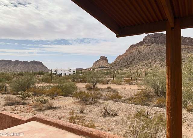 Property at 27575 N Dolores Pl, San Tan Valley, AZ 85144, 2 beds, 1.75 baths