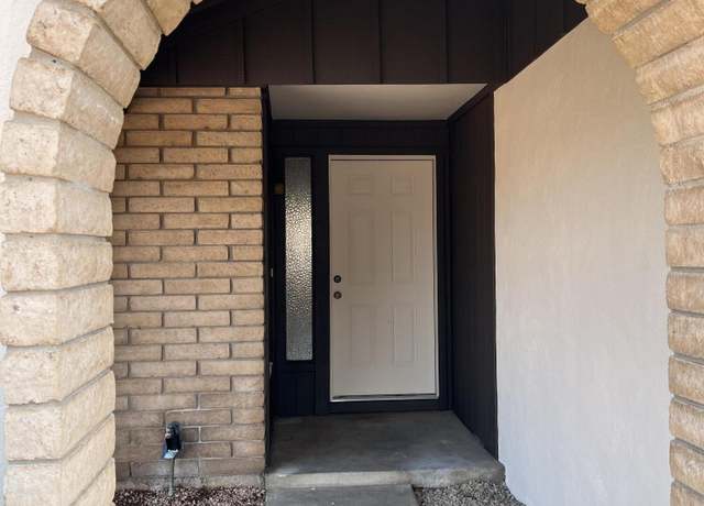 Property at 3102 N Woodburne Dr, Chandler, AZ 85224, 3 beds, 2 baths