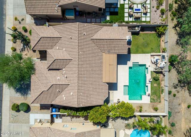 Property at 4010 E Hamblin Dr, Phoenix, AZ 85050, 4 beds, 2 baths
