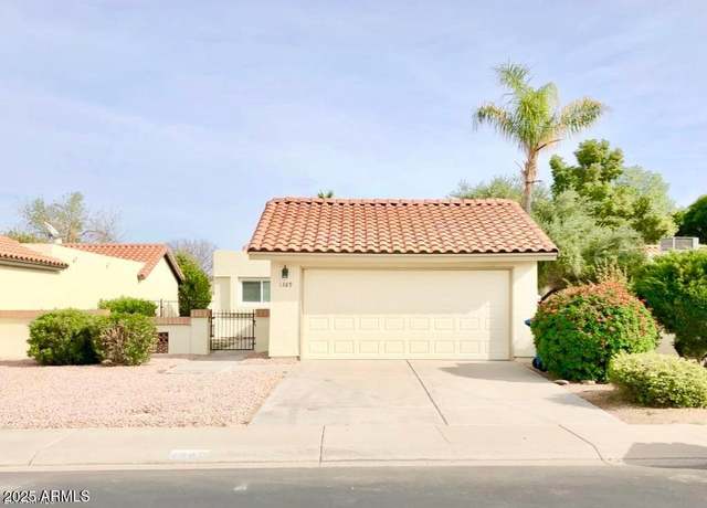 Property at 1389 N EL Dorado Dr, Chandler, AZ 85224, 2 beds, 2 baths