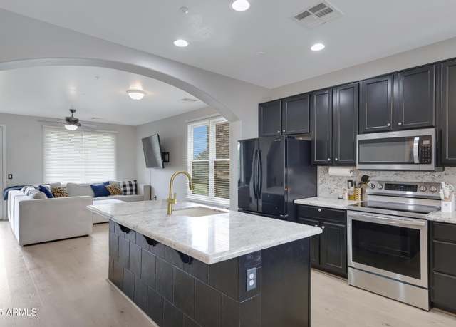 Property at 3687 E Leslie Dr, Gilbert, AZ 85296, 3 beds, 2.5 baths