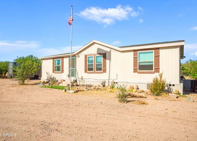 Property at 1895 N George Patton Rd, Huachuca City, AZ 85616, 3 beds, 2 baths