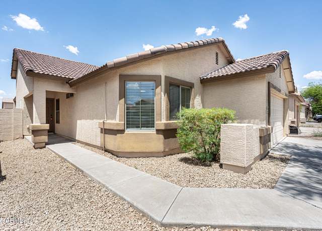 Property at 2698 E Denim Trl, San Tan Valley, AZ 85143, 4 beds, 2 baths