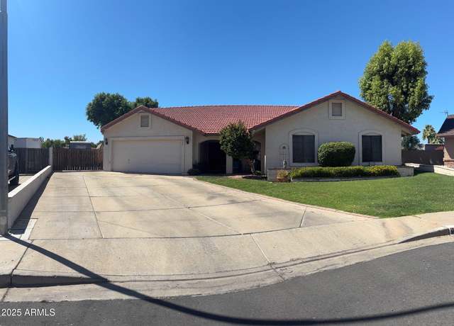 Property at 930 N Sandal Cir, Mesa, AZ 85205, 4 beds, 2 baths