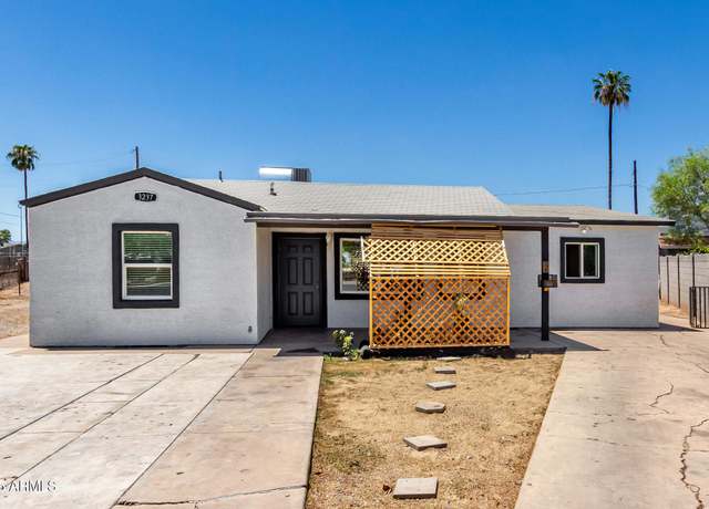 Property at 3237 W Mckinley St, Phoenix, AZ 85009, 4 beds, 2 baths