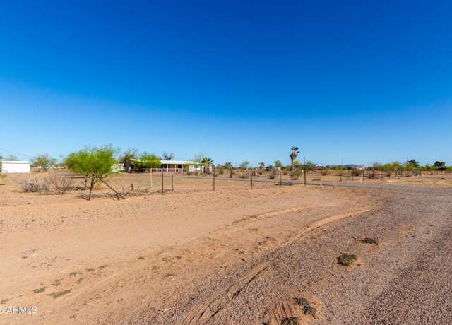 Property at 3747 S Mammoth Dr, Casa Grande, AZ 85193, 3 beds, 2 baths