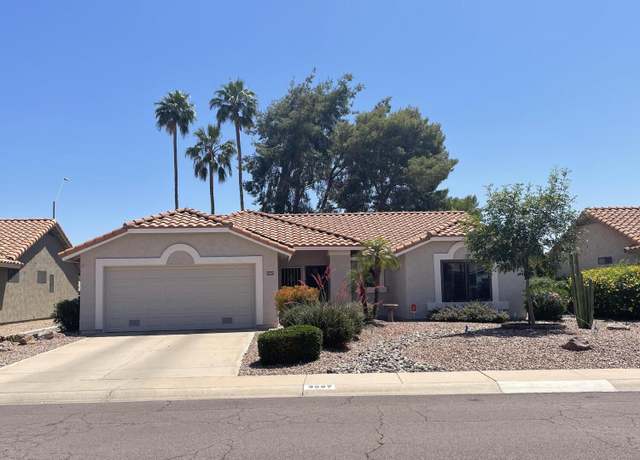 Property at 9807 W Mcrae Way, Peoria, AZ 85382, 2 beds, 2 baths