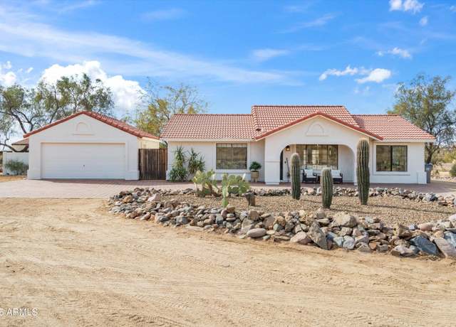 Property at 5511 E Honda Bow Rd, Cave Creek, AZ 85331, 2 beds, 2 baths