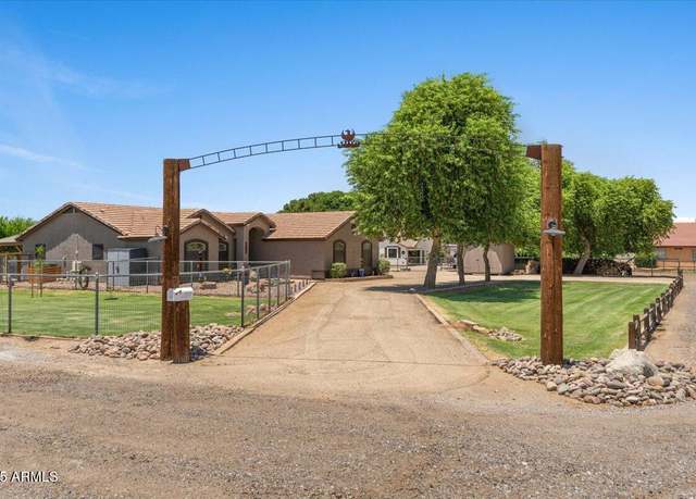 Property at 25720 S 206th Pl, Queen Creek, AZ 85142, 3 beds, 2 baths