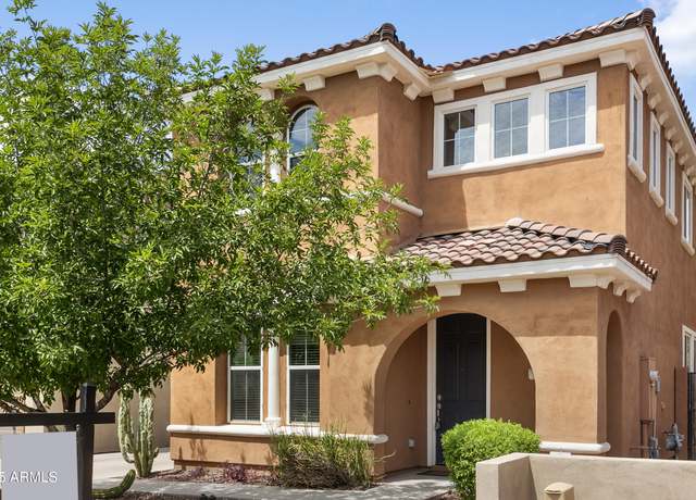 Property at 9124 S Roberts Rd, Tempe, AZ 85284, 3 beds, 2.5 baths