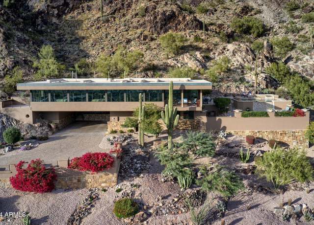 Property at 5800 E Glen Dr, Paradise Valley, AZ 85253, 3 beds, 3 baths