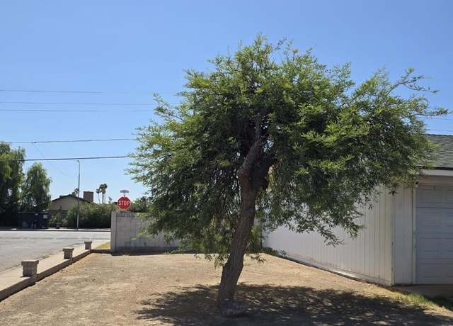 Property at 8230 N 42nd Dr, Phoenix, AZ 85051, 4 beds, 2 baths