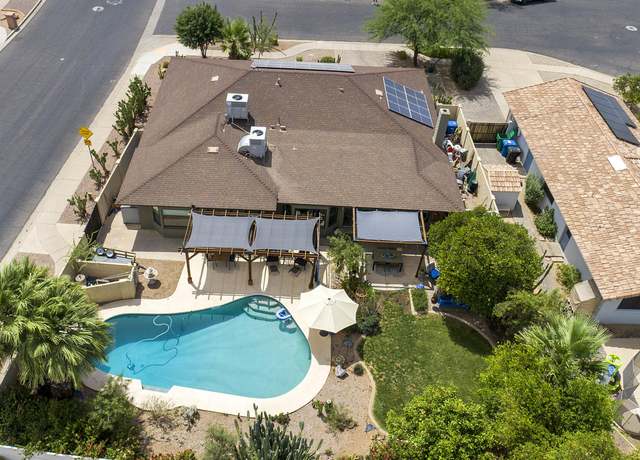 Property at 1656 W Meseto Cir, Mesa, AZ 85202, 4 beds, 2.5 baths