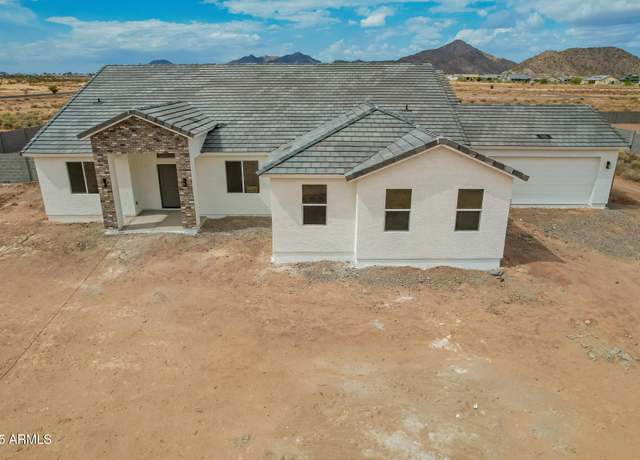 Property at 9486 W Sandstone Mountain Dr, Casa Grande, AZ 85194, 4 beds, 3 baths