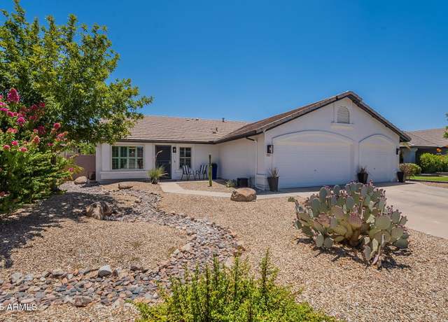 Property at 1123 E Betsy Ln, Gilbert, AZ 85296, 4 beds, 2 baths