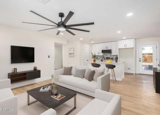Property at 1368 W 14th St, Tempe, AZ 85281, 3 beds, 2 baths