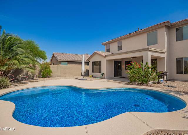 Property at 2526 W Shackleton Dr, Phoenix, AZ 85086, 4 beds, 2.5 baths