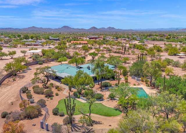 Property at 27825 N 42nd St, Cave Creek, AZ 85331, 4 beds, 4 baths