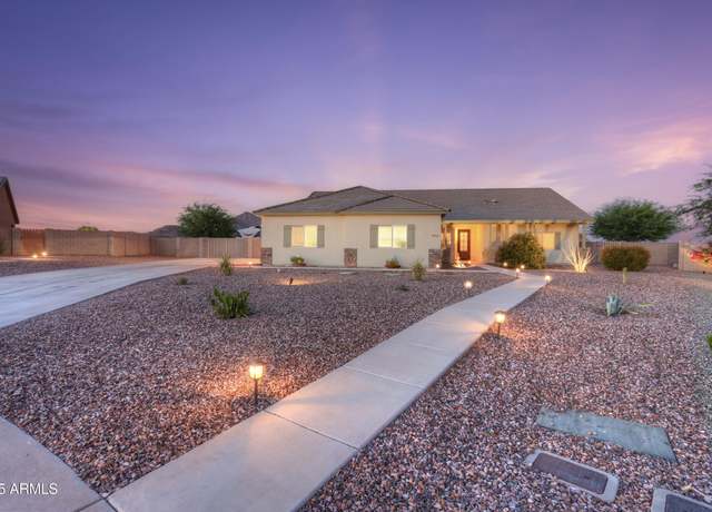 Property at 9916 W Ironwood Dr, Casa Grande, AZ 85194, 3 beds, 2 baths