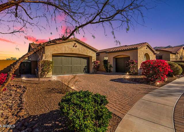 Property at 9013 S 15th Way, Phoenix, AZ 85042, 3 beds, 2 baths