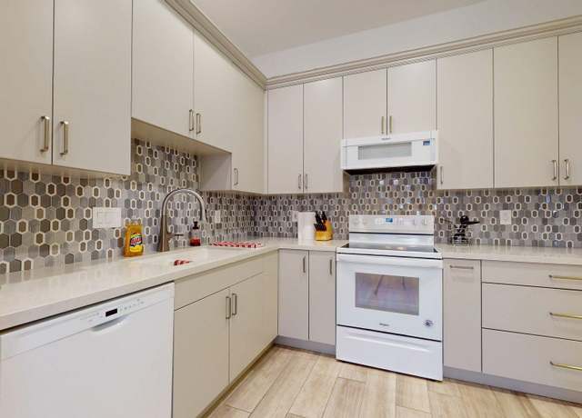 Property at 16537 N Oachs Dr, Surprise, AZ 85374, 3 beds, 2 baths