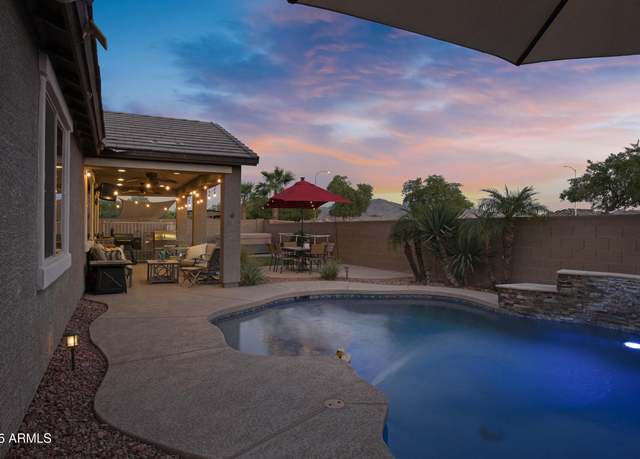 Property at 5625 W Milada Dr, Laveen, AZ 85339, 3 beds, 2.5 baths