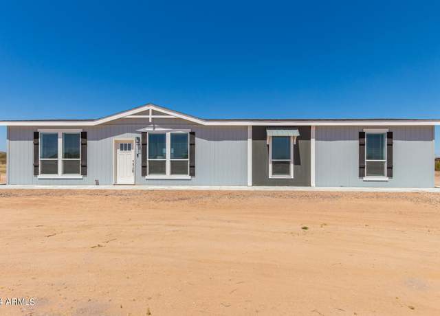 Property at 900 N Windy Meadow Ln, Maricopa, AZ 85139, 3 beds, 2 baths