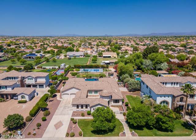 Property at 3356 E Vallejo Ct, Gilbert, AZ 85298, 6 beds, 4 baths