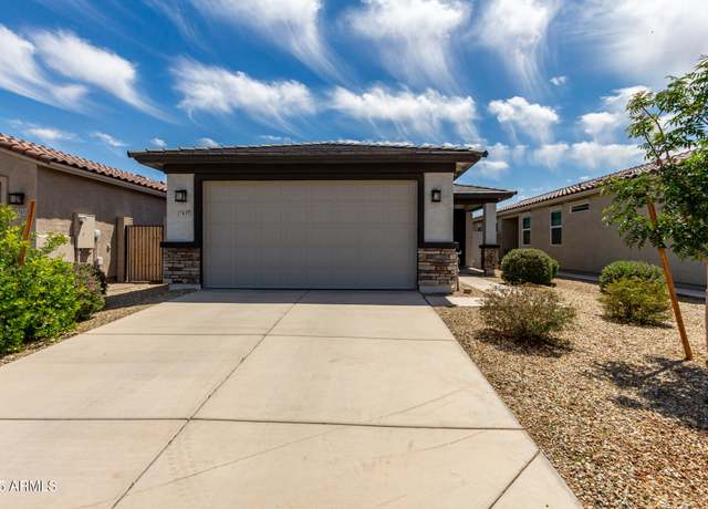 Property at 17437 W Via DE Luna Dr, Surprise, AZ 85387, 3 beds, 2 baths