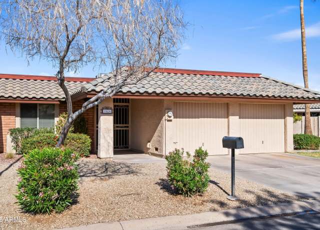 Property at 11604 S KI Rd, Phoenix, AZ 85044, 2 beds, 2 baths
