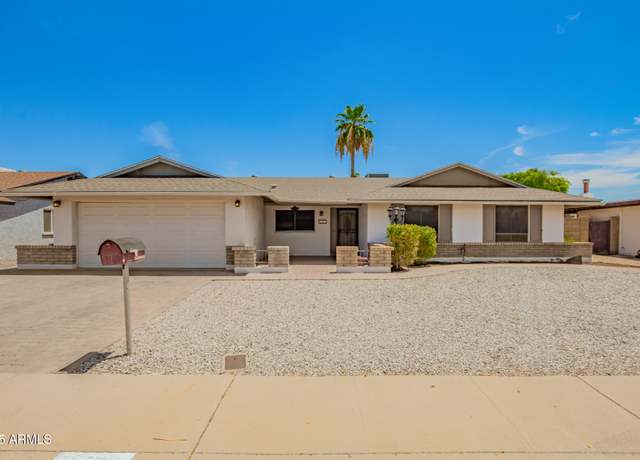 Property at 11241 N 50th Ave, Glendale, AZ 85304, 3 beds, 2 baths